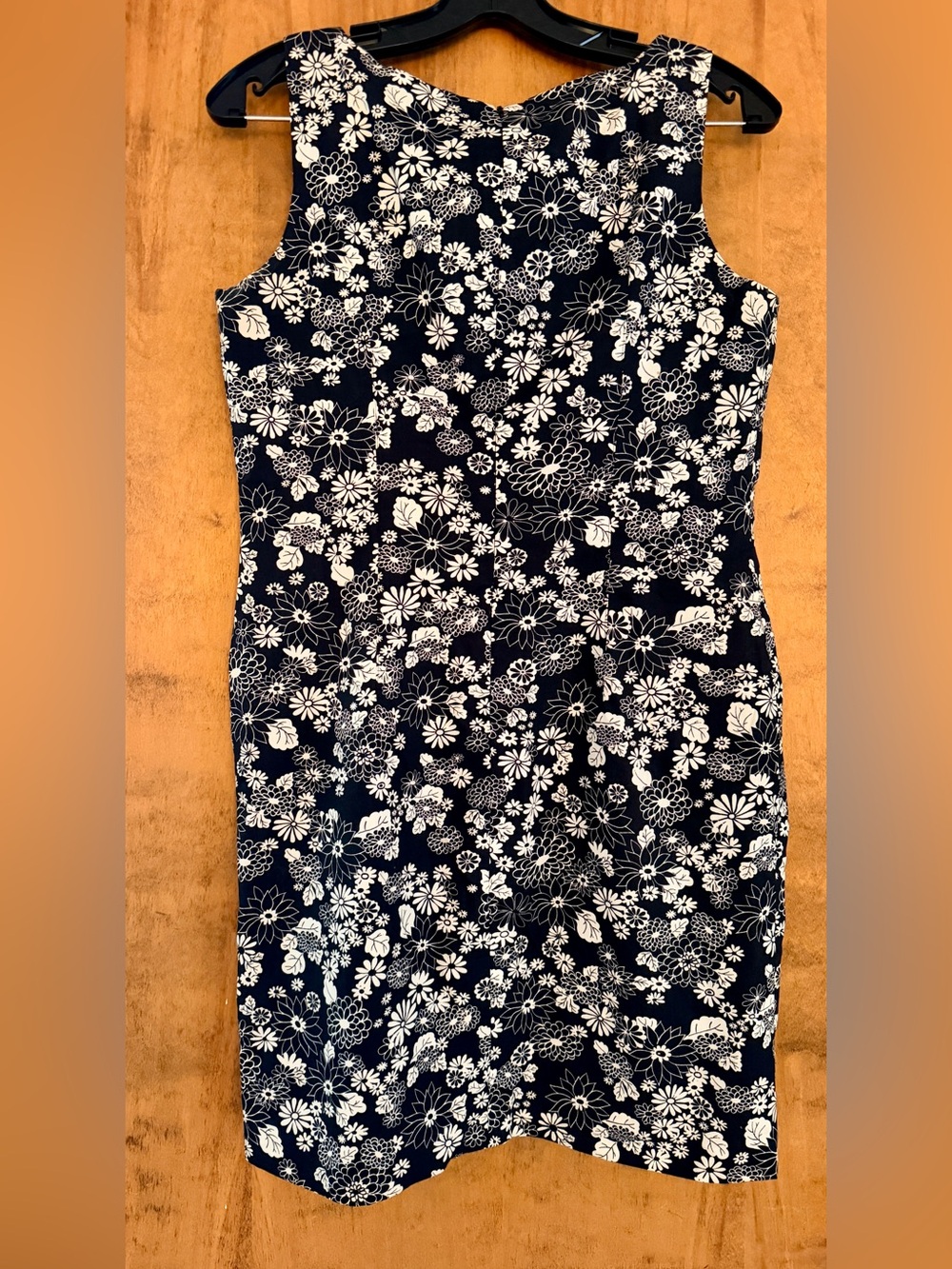 Casual Corner Black and White Floral Sheath Dress